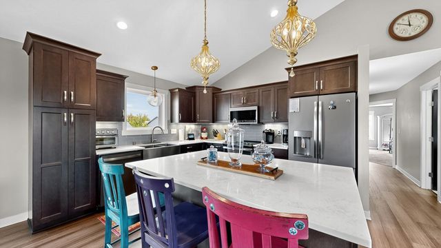 2285 Orion Street SW, Rochester, MN 55902