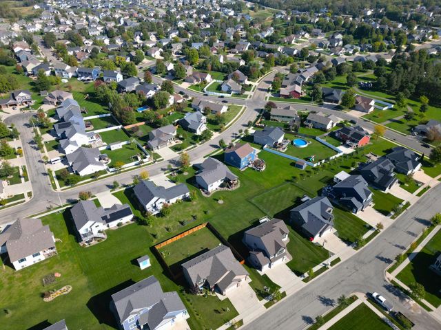 2285 Orion Street SW, Rochester, MN 55902