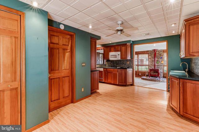 554 LYNN AVE, West Deptford, NJ 08096