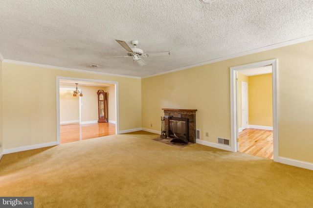554 LYNN AVE, West Deptford, NJ 08096