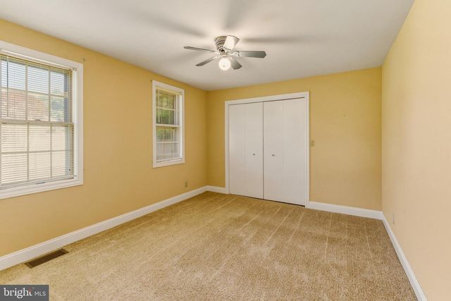 554 LYNN AVE, West Deptford, NJ 08096