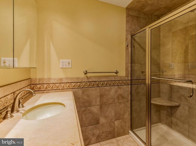 554 LYNN AVE, West Deptford, NJ 08096