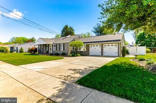 554 LYNN AVE, West Deptford, NJ 08096