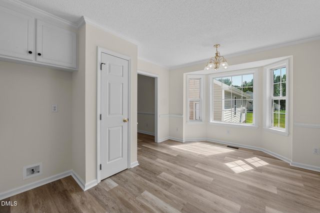 60 Candlewood Drive, Zebulon, NC 27597