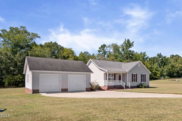 60 Candlewood Drive, Zebulon, NC 27597