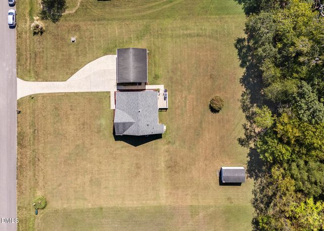 60 Candlewood Drive, Zebulon, NC 27597