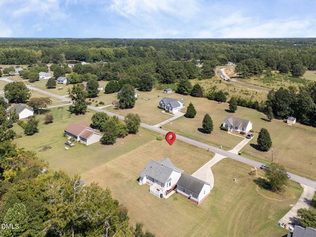 60 Candlewood Drive, Zebulon, NC 27597