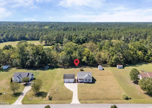 60 Candlewood Drive, Zebulon, NC 27597
