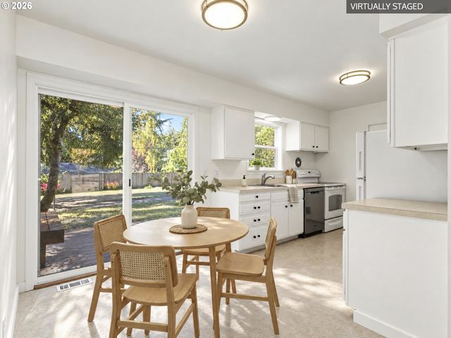 6407 Sw 47TH Pl, Portland, OR 97221