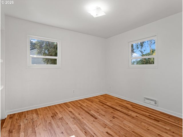 6407 Sw 47TH Pl, Portland, OR 97221