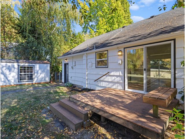 6407 Sw 47TH Pl, Portland, OR 97221