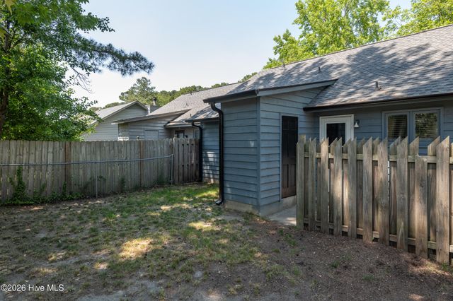 1934 White Hollow Drive A, Greenville, NC 27858