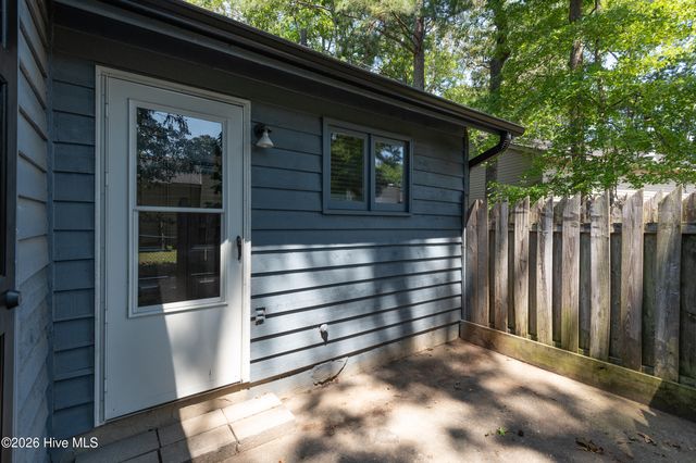 1934 White Hollow Drive A, Greenville, NC 27858