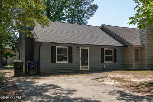 1934 White Hollow Drive A, Greenville, NC 27858