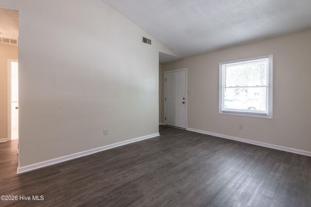 1934 White Hollow Drive A, Greenville, NC 27858