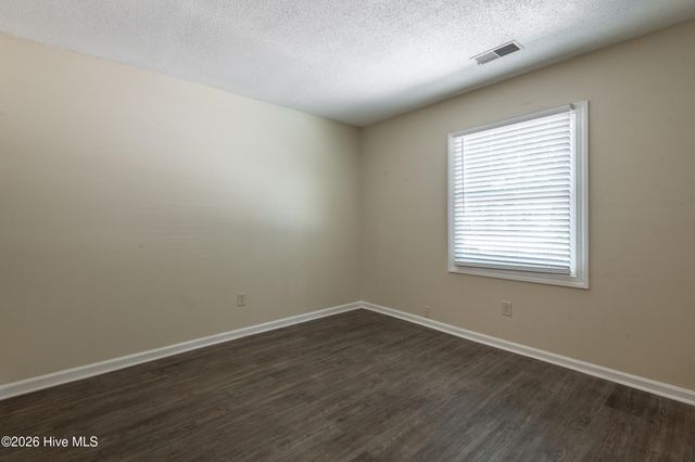 1934 White Hollow Drive A, Greenville, NC 27858