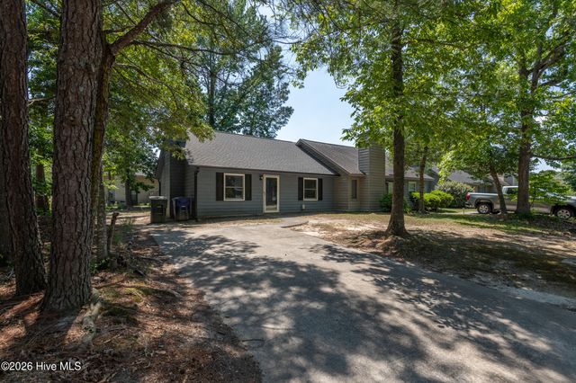1934 White Hollow Drive A, Greenville, NC 27858