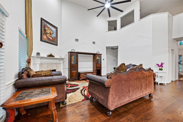 2602 Falcon Knoll Lane, Katy, TX 77494