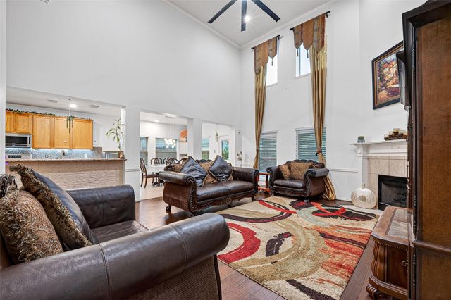 2602 Falcon Knoll Lane, Katy, TX 77494