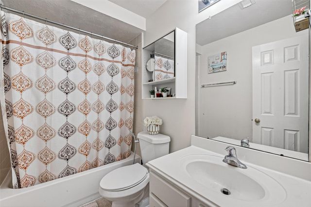 2602 Falcon Knoll Lane, Katy, TX 77494