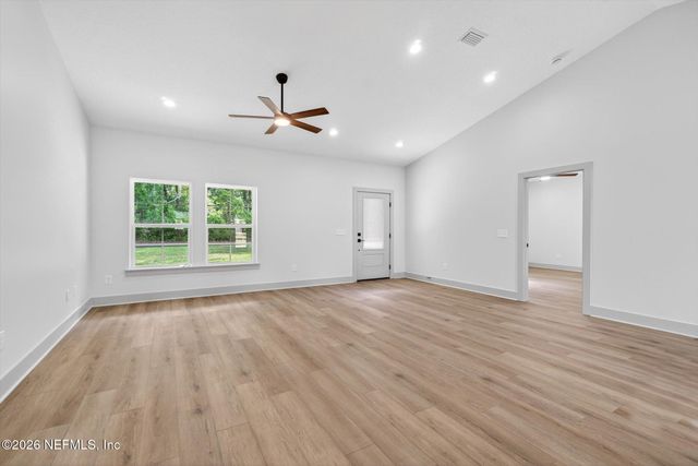 231 E STATE ROAD 100, San Mateo, FL 32187