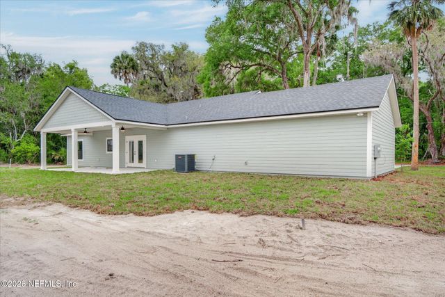 231 E STATE ROAD 100, San Mateo, FL 32187