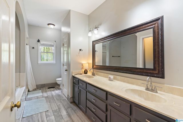 4010 MEADOWOOD DRIVE, Birmingham, AL 35242