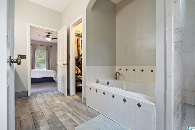 4010 MEADOWOOD DRIVE, Birmingham, AL 35242