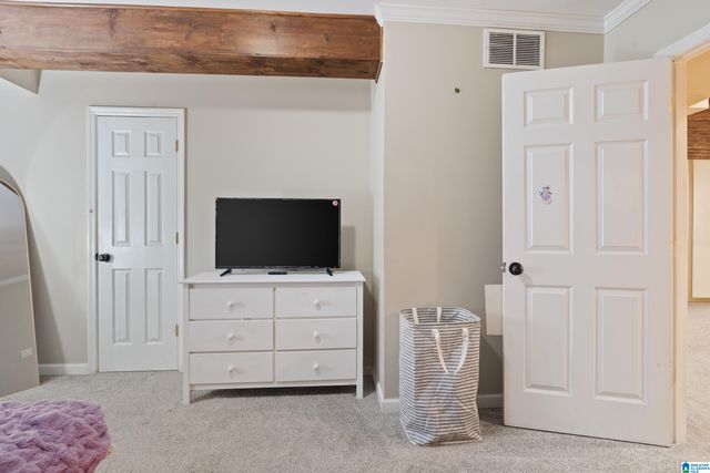 4010 MEADOWOOD DRIVE, Birmingham, AL 35242