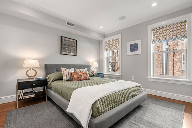 28 Bradford St, Boston, MA 02118