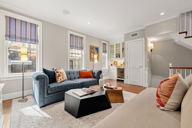 28 Bradford St, Boston, MA 02118