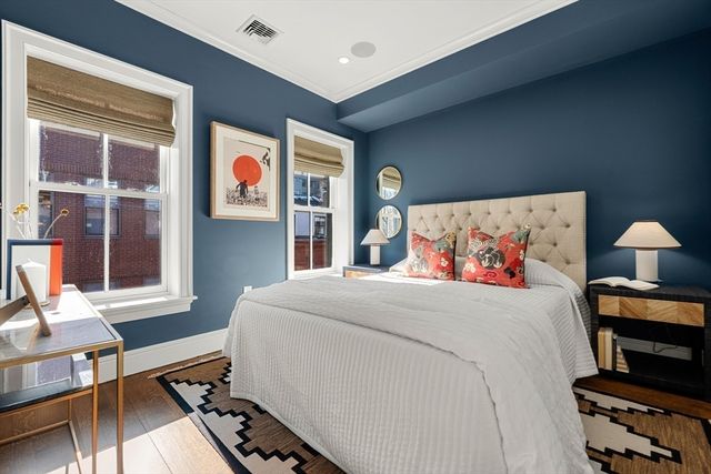 28 Bradford St, Boston, MA 02118