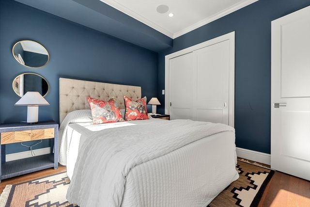 28 Bradford St, Boston, MA 02118