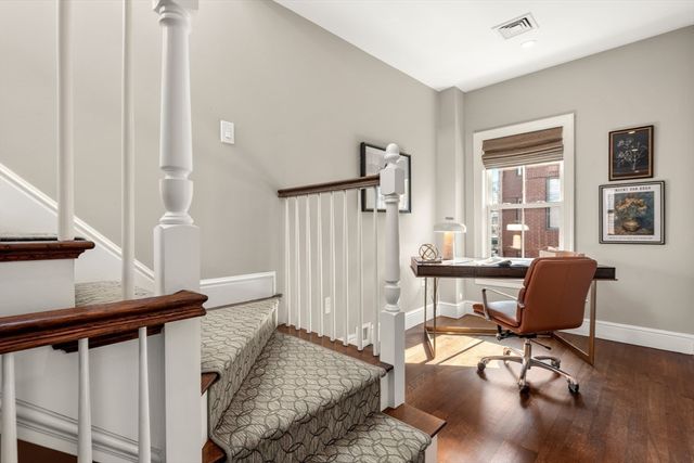 28 Bradford St, Boston, MA 02118