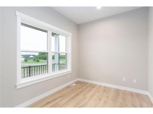 738 Magoo Road, Hudson, WI 54016