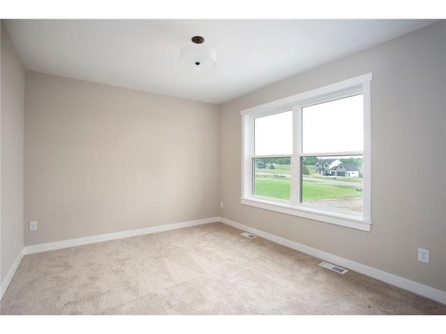 738 Magoo Road, Hudson, WI 54016
