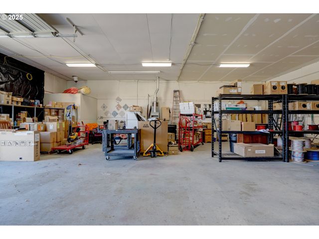 702 MYRTLE St, The Dalles, OR 97058