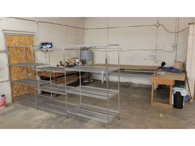 702 MYRTLE St, The Dalles, OR 97058