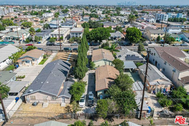 606 W 78th Street, Los Angeles, CA 90044