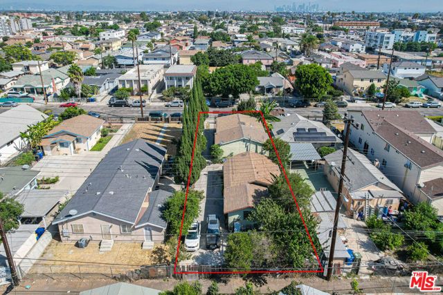 606 W 78th Street, Los Angeles, CA 90044