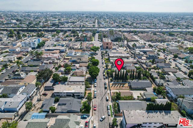 606 W 78th Street, Los Angeles, CA 90044