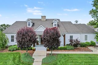 8578 Liberty Road N, Powell, OH 43065