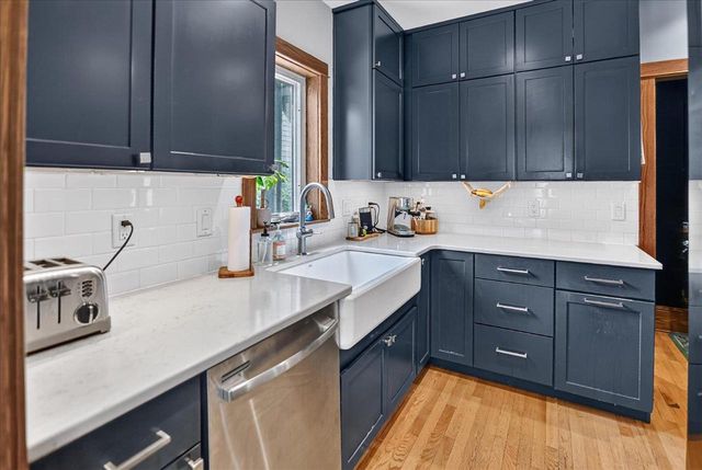 1013 Oakland Avenue, Madison, WI 53711