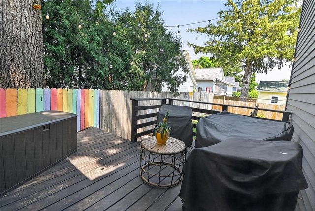 1013 Oakland Avenue, Madison, WI 53711