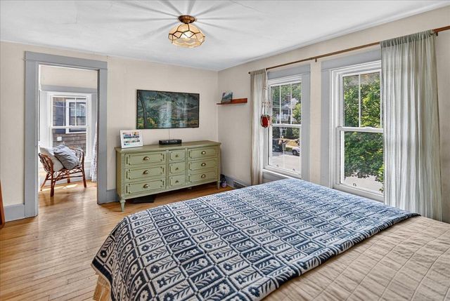1013 Oakland Avenue, Madison, WI 53711