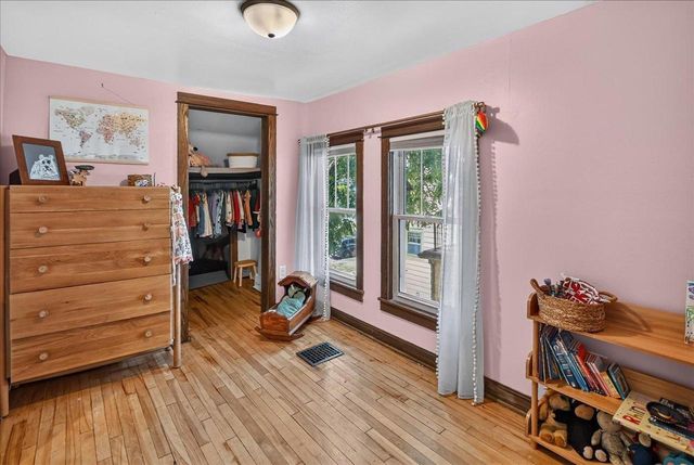 1013 Oakland Avenue, Madison, WI 53711