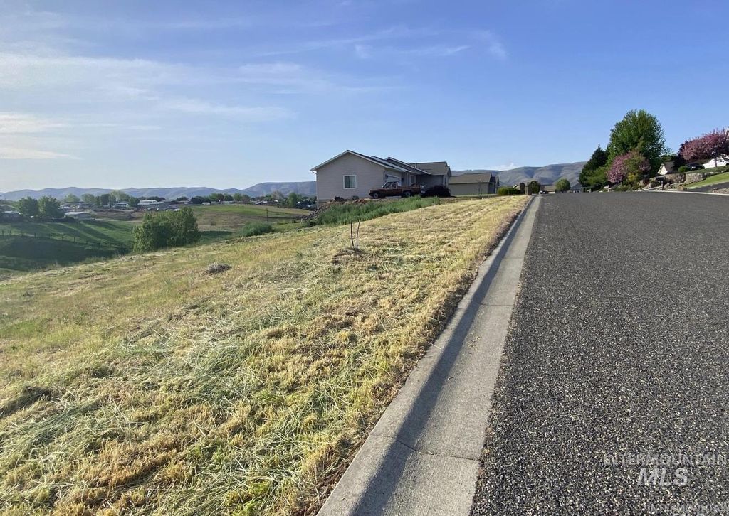 2368 & 2376 Ridgeview Drive, Clarkston, WA 99403 photo 4