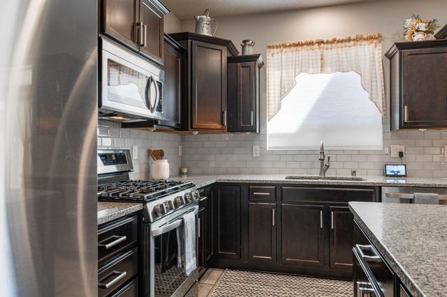 8800 Globe Street NW, Albuquerque, NM 87114