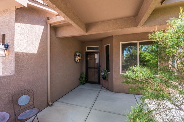 8800 Globe Street NW, Albuquerque, NM 87114