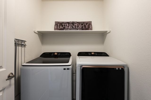 8800 Globe Street NW, Albuquerque, NM 87114